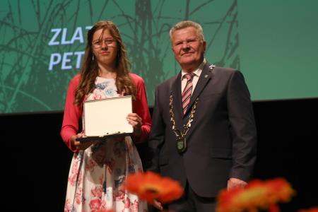 ZLATE PETICE 86 FOTO LJUBO VUKELIČ